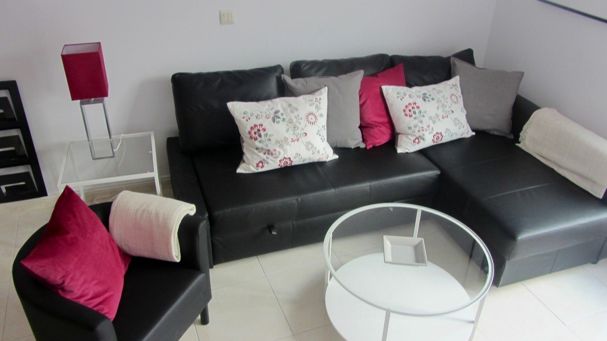 Malaga Centro Apartamentos Exterior photo