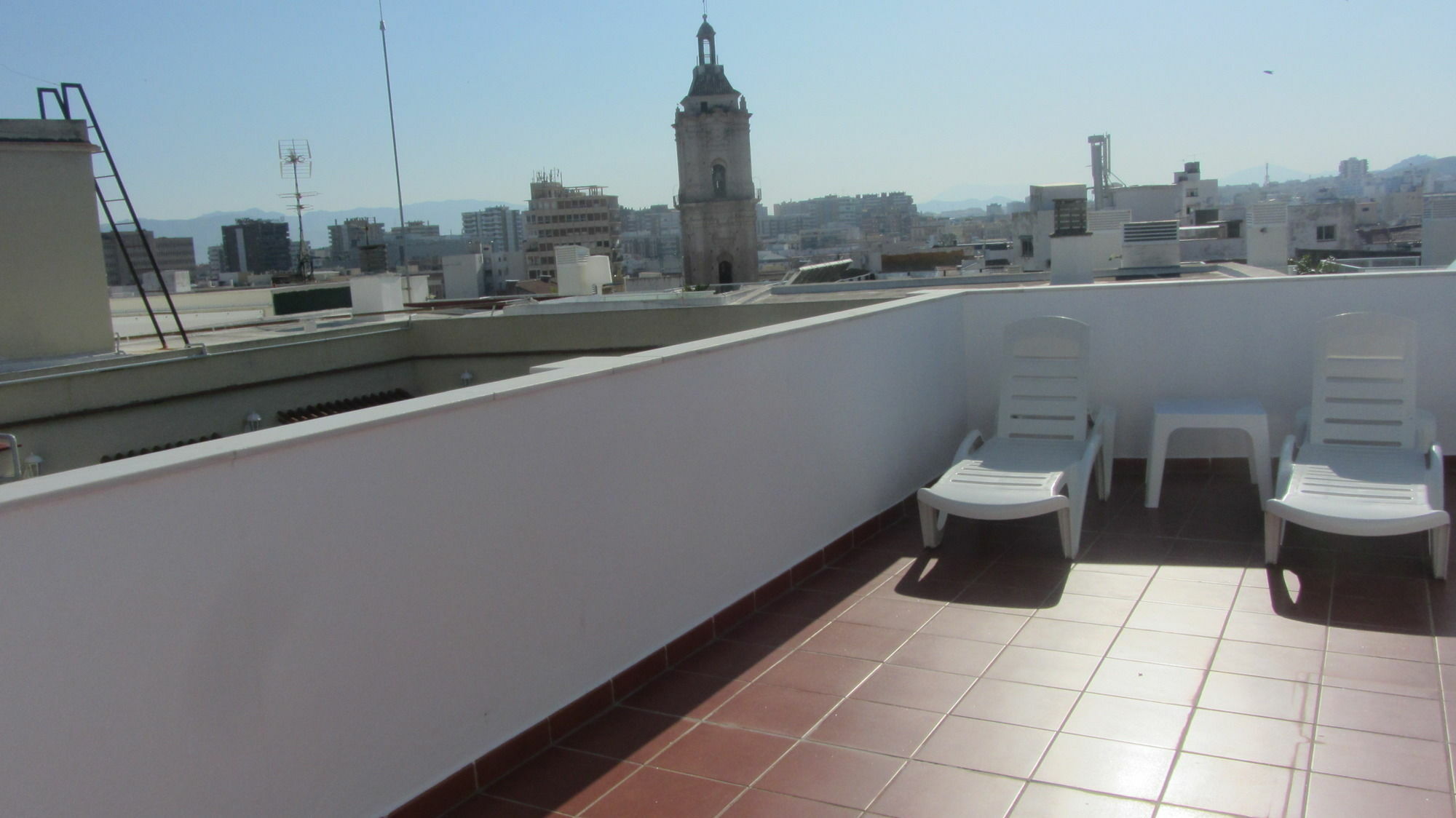 Malaga Centro Apartamentos Exterior photo